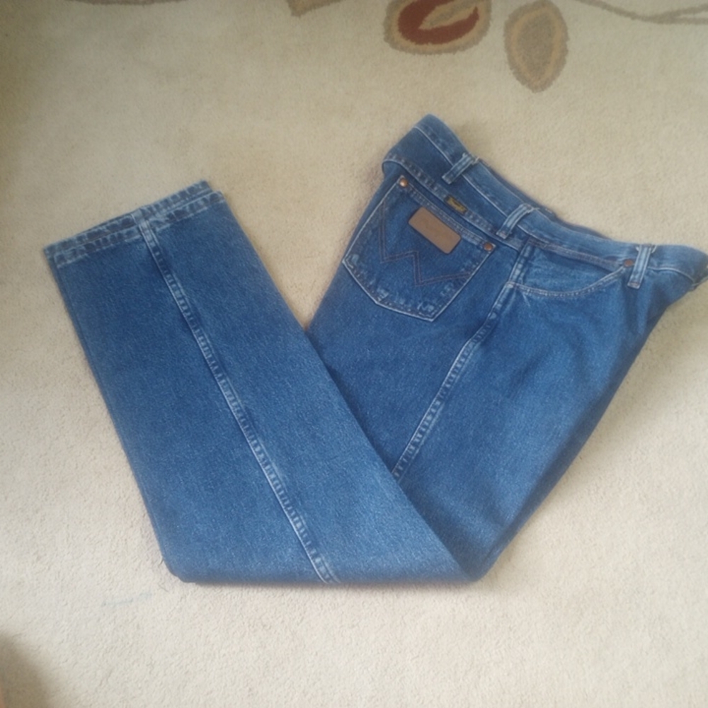 Wrangler Blue Straight Jeans Timeless Design Sz 34 X 30